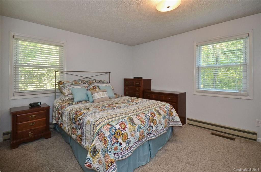 144 Shelly Drive - Photo 6
