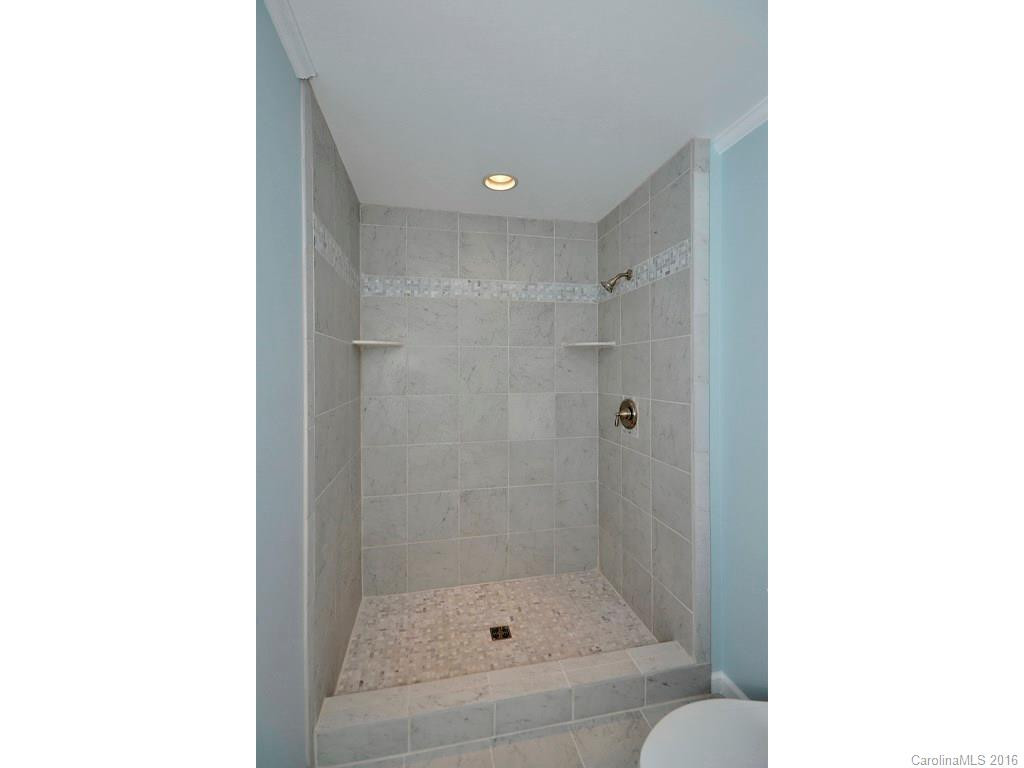 303 Balsam Road #12 - Photo 12