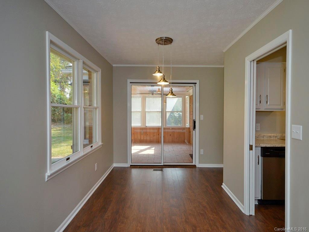 303 Balsam Road #12 - Photo 5