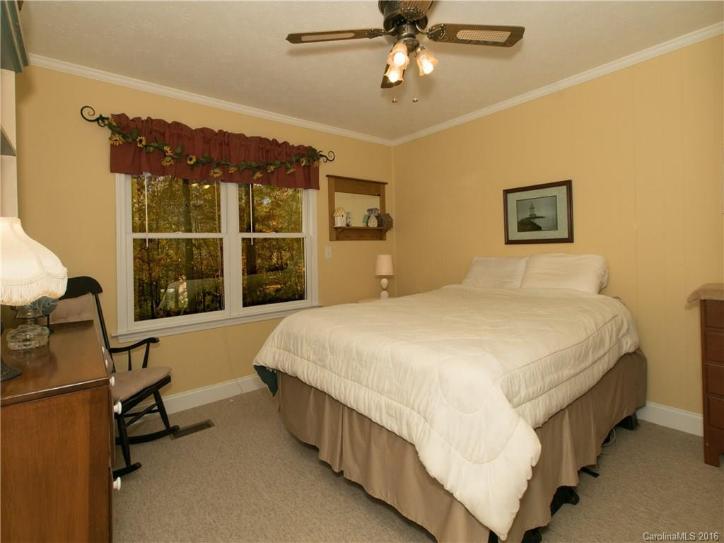 210 Childs Drive - Photo 10
