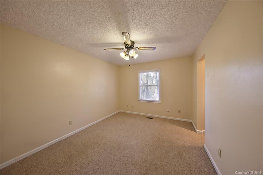 48 Southwicke Drive - Photo 6