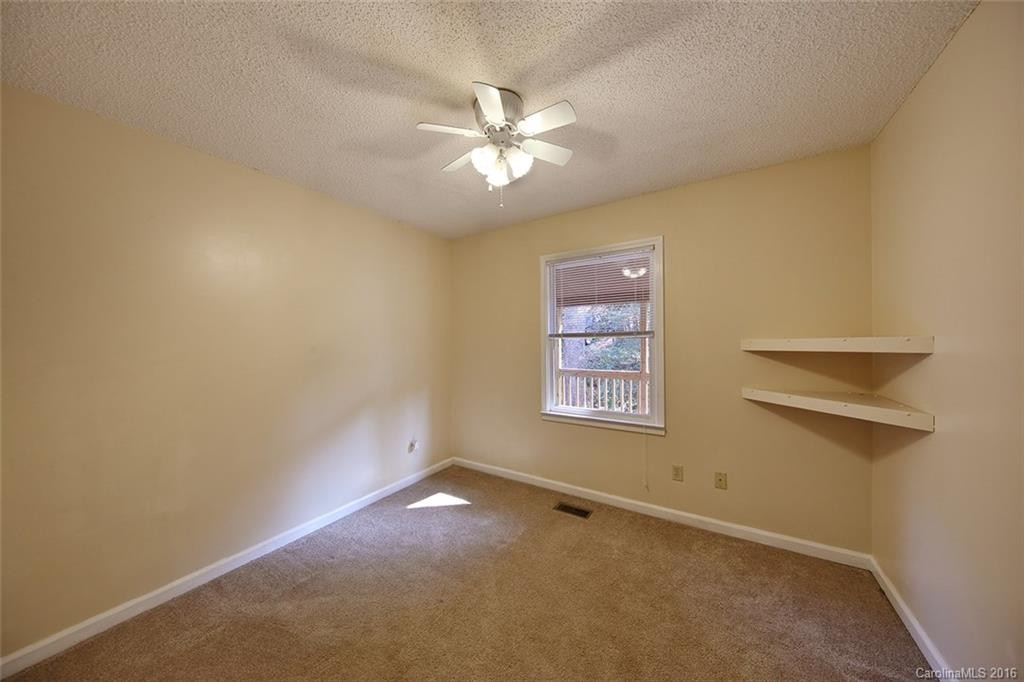 48 Southwicke Drive - Photo 8