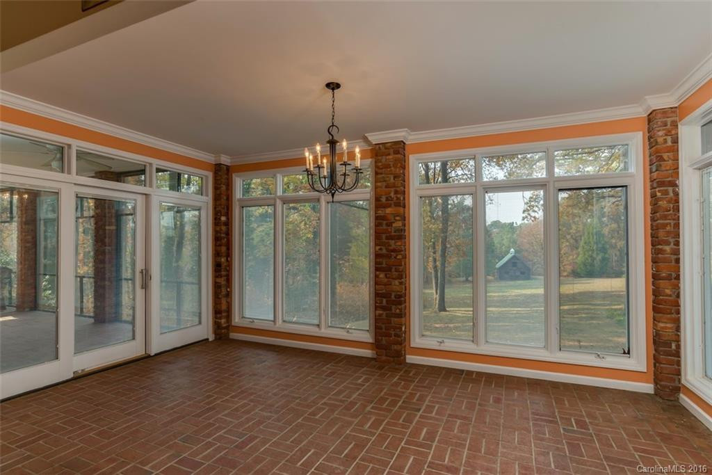 230 Woods End Road - Photo 14