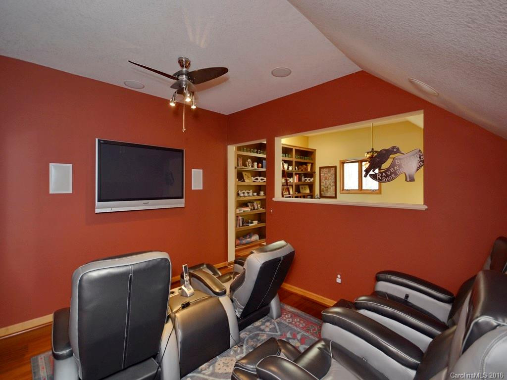 300 Doublecreek Lane - Photo 15