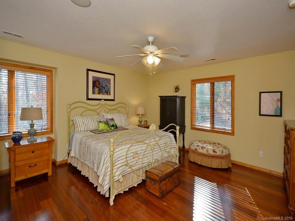 300 Doublecreek Lane - Photo 17