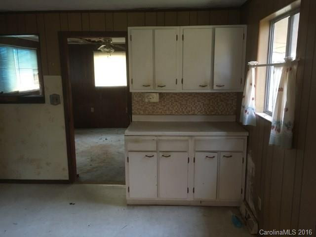 43 Barker Lane - Photo 4