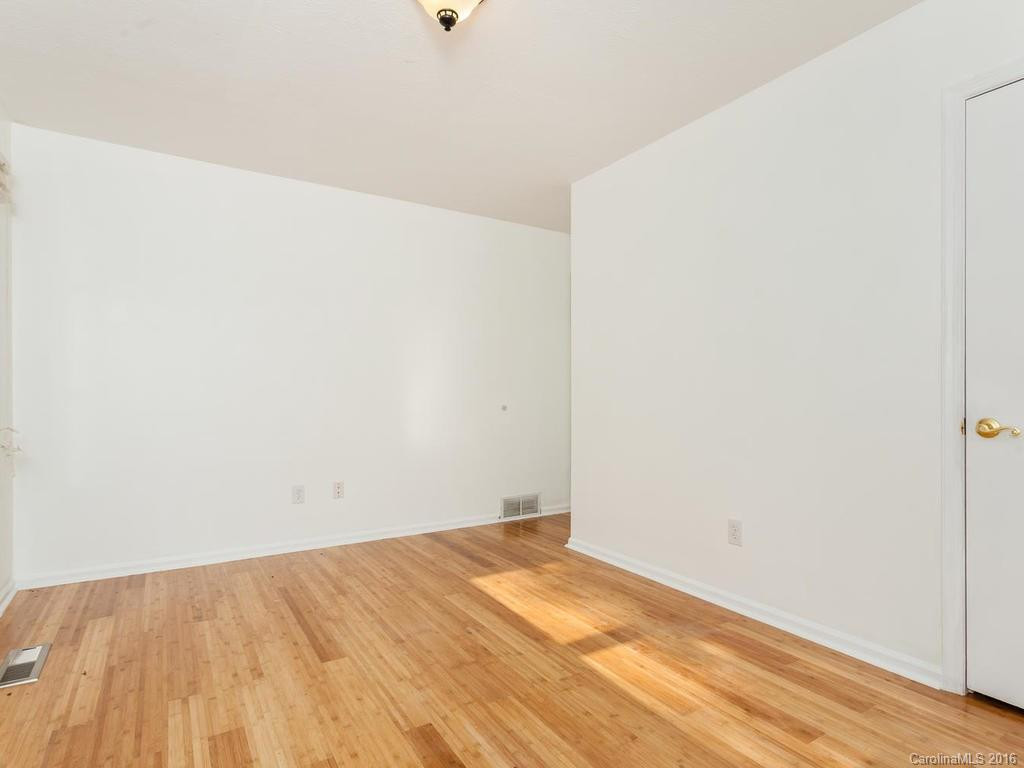 112 Timber Run Road - Photo 13