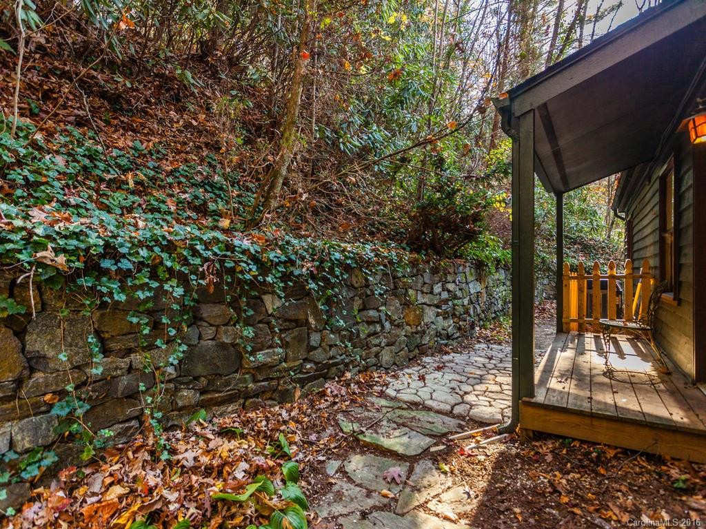 112 Timber Run Road - Photo 24
