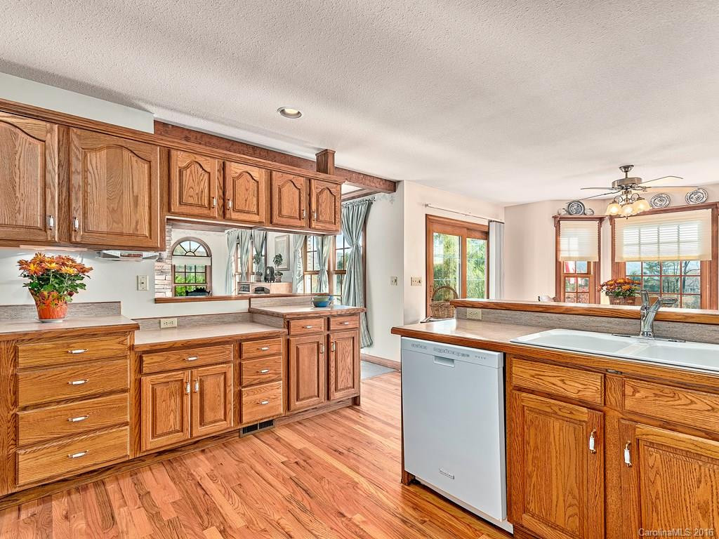 304 Wagram Place - Photo 11