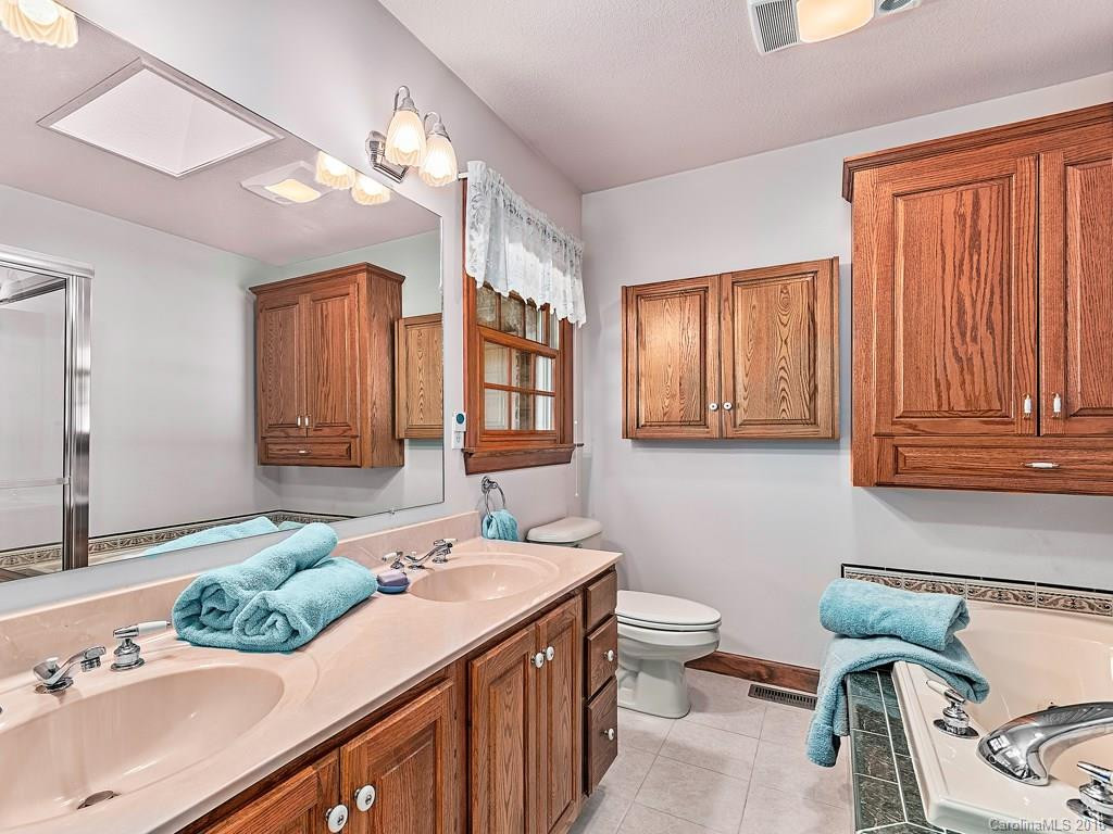 304 Wagram Place - Photo 13