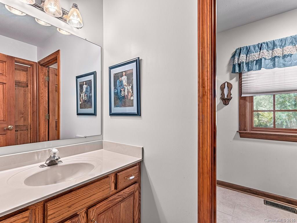 304 Wagram Place - Photo 15