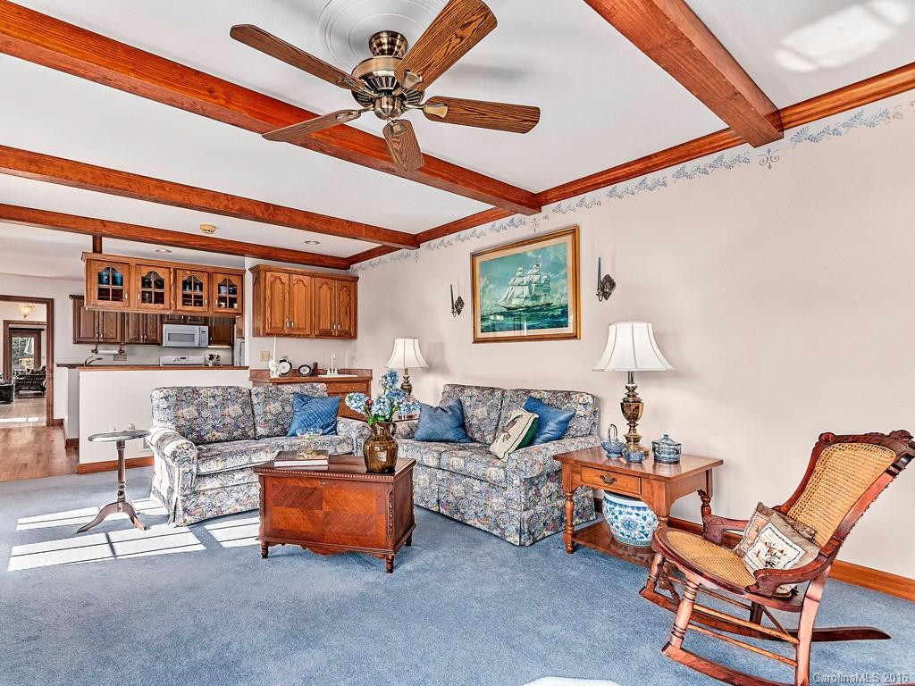 304 Wagram Place - Photo 8
