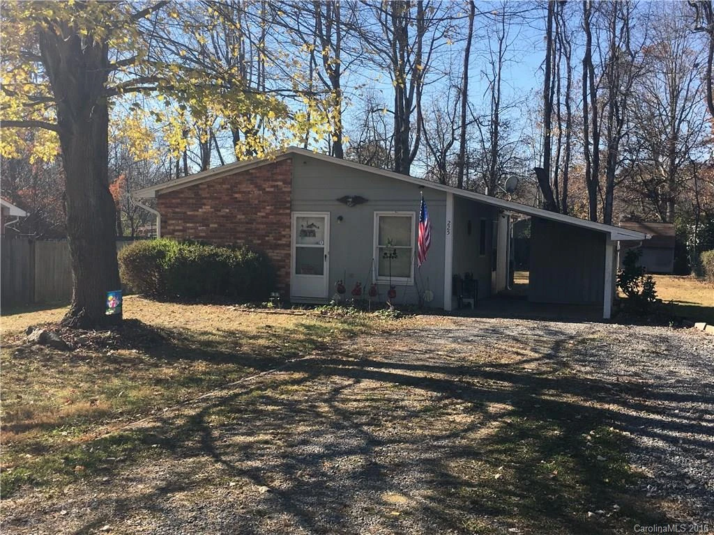 225 Flat Creek Road