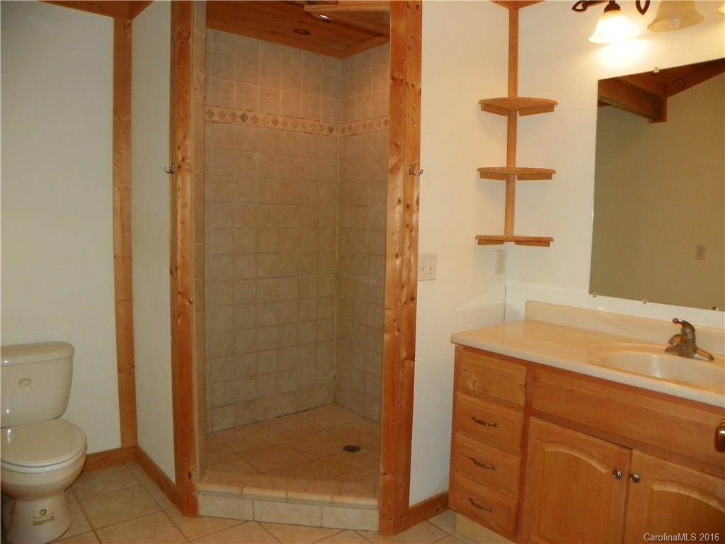 198 Hidden Pond Hollow - Photo 16