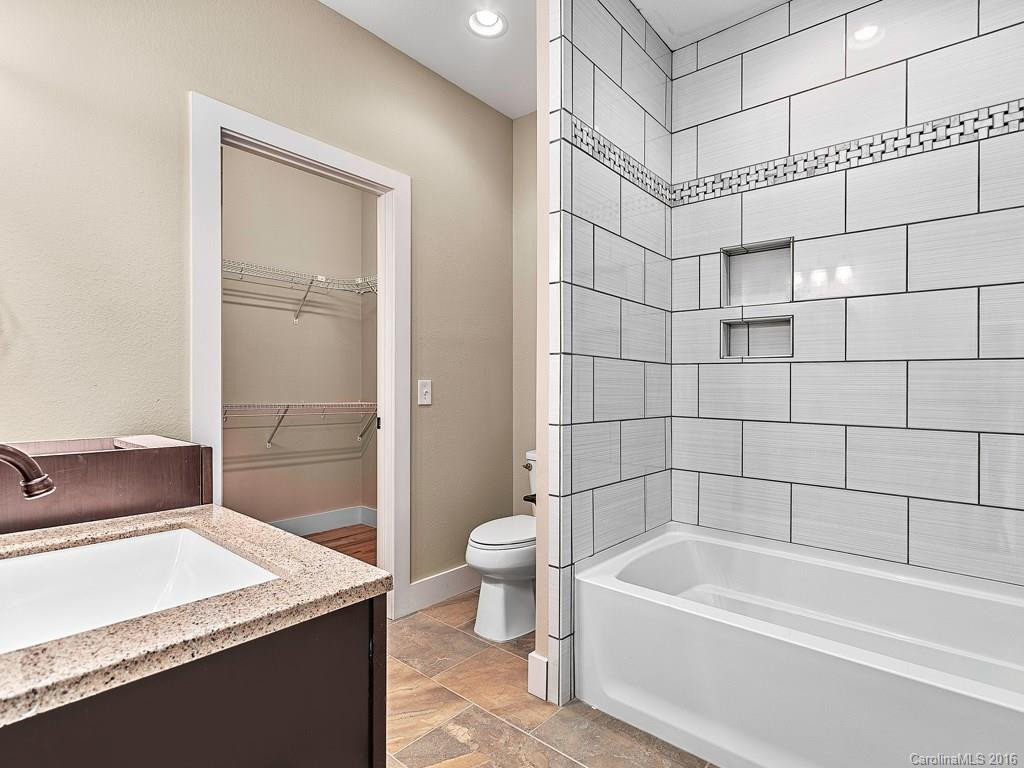 81 Boyd Avenue - Photo 13