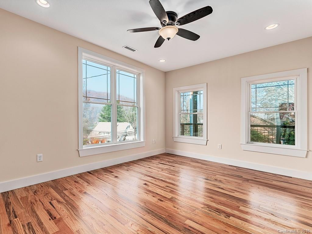 81 Boyd Avenue - Photo 9