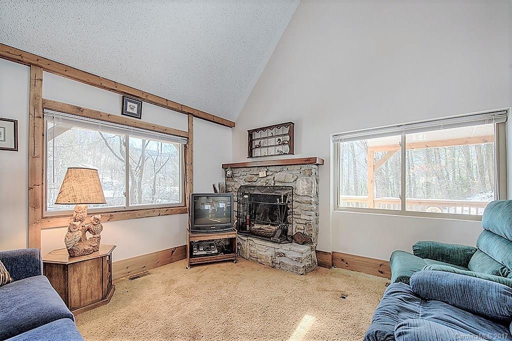 91 Orchard Drive - Photo 5
