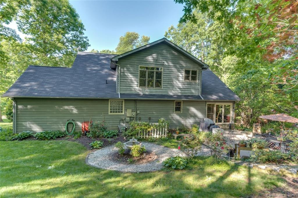 271 Anne Street - Photo 2