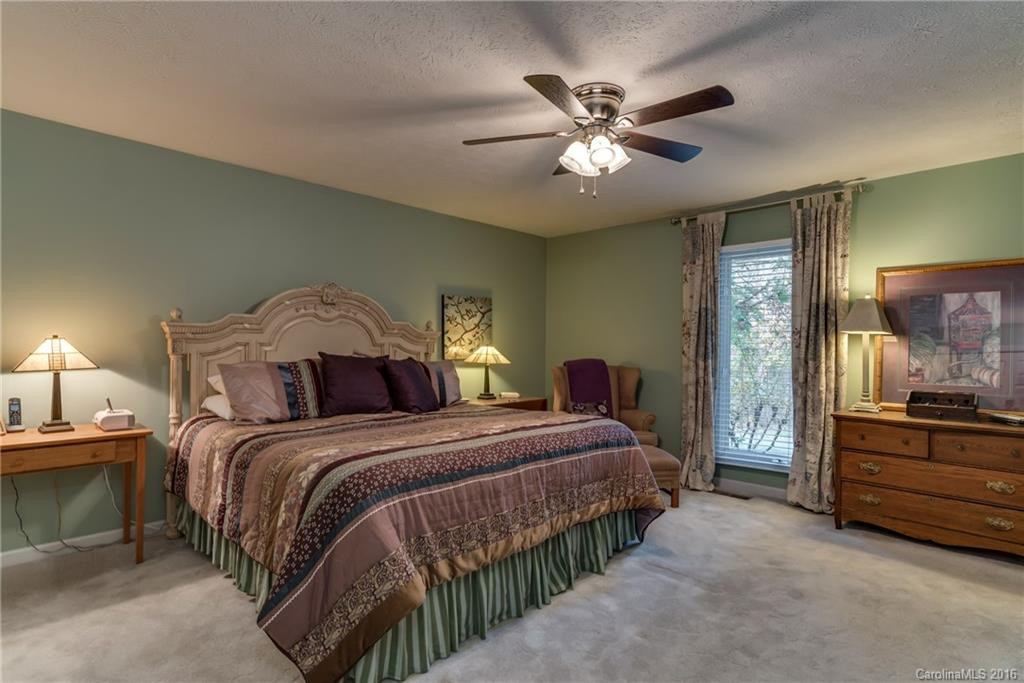 271 Anne Street - Photo 14