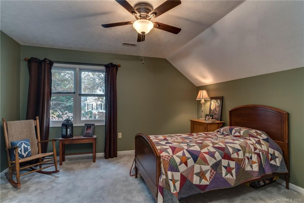 271 Anne Street - Photo 24