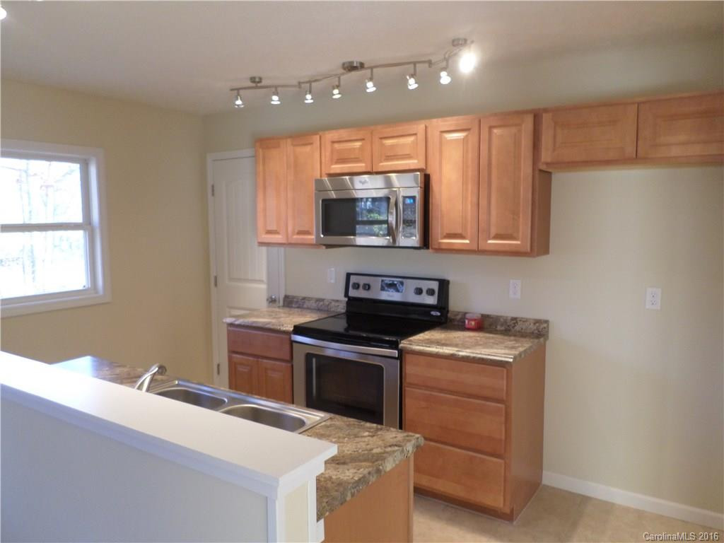 36 Springside Drive #98 - Photo 5