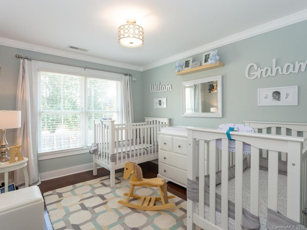 130 Eastwood Avenue - Photo 19