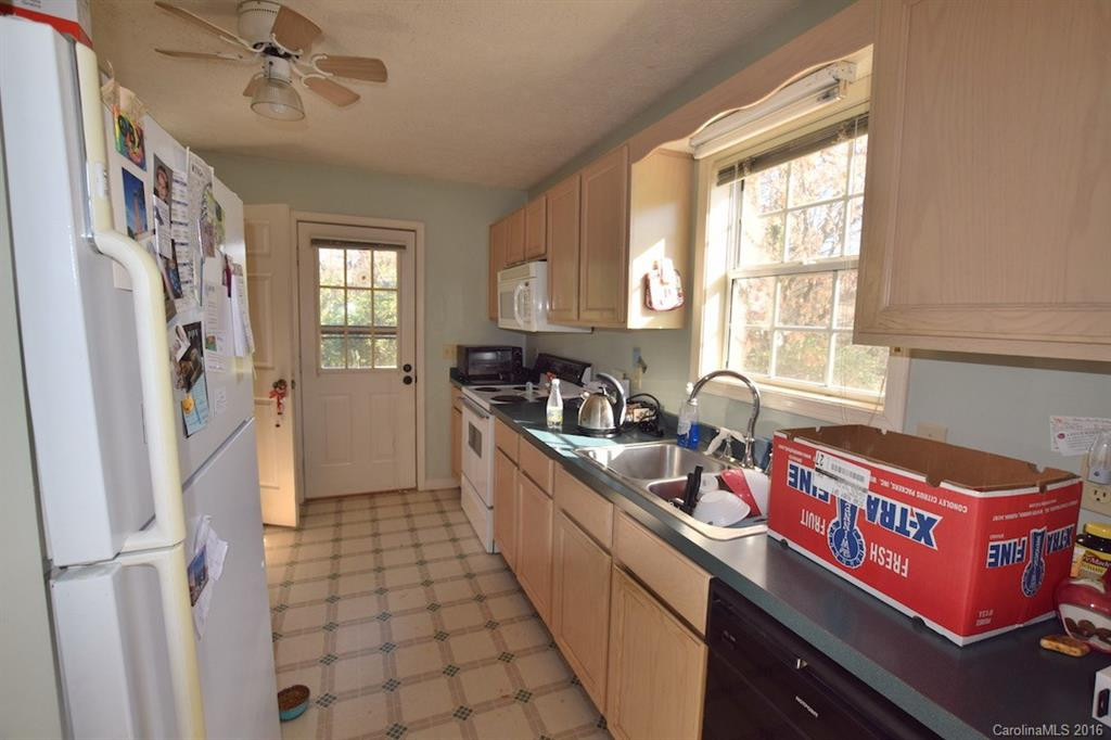 2 Kirby Road - Photo 6