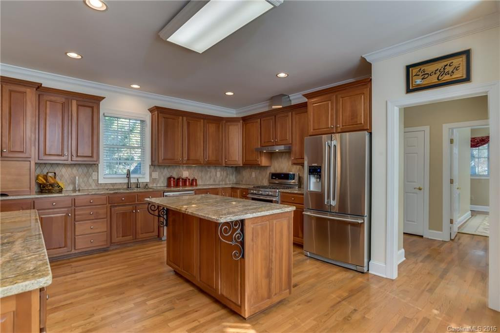 227 Beechtree Circle - Photo 6