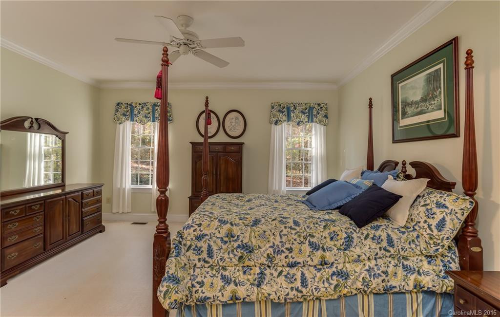 227 Beechtree Circle - Photo 10