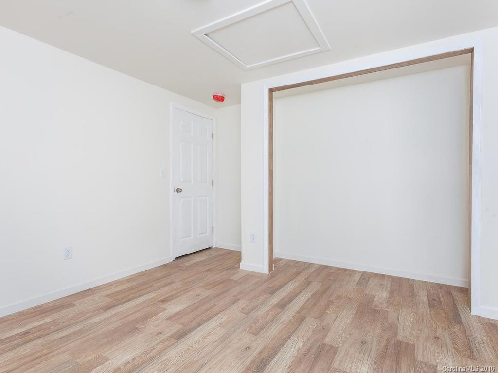 725 1st Avenue - Photo 16