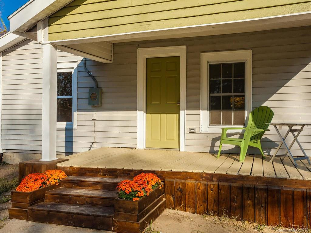 725 1st Avenue - Photo 3