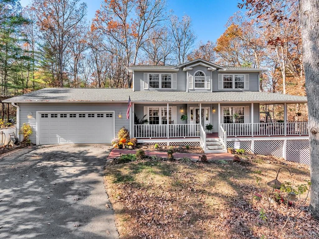 51 Sherry Lane