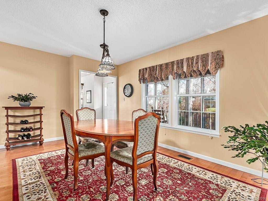 51 Sherry Lane - Photo 6