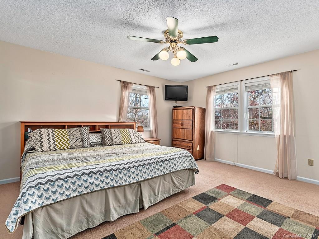 51 Sherry Lane - Photo 10