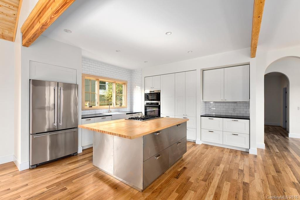 62 Millbrook Road - Photo 2