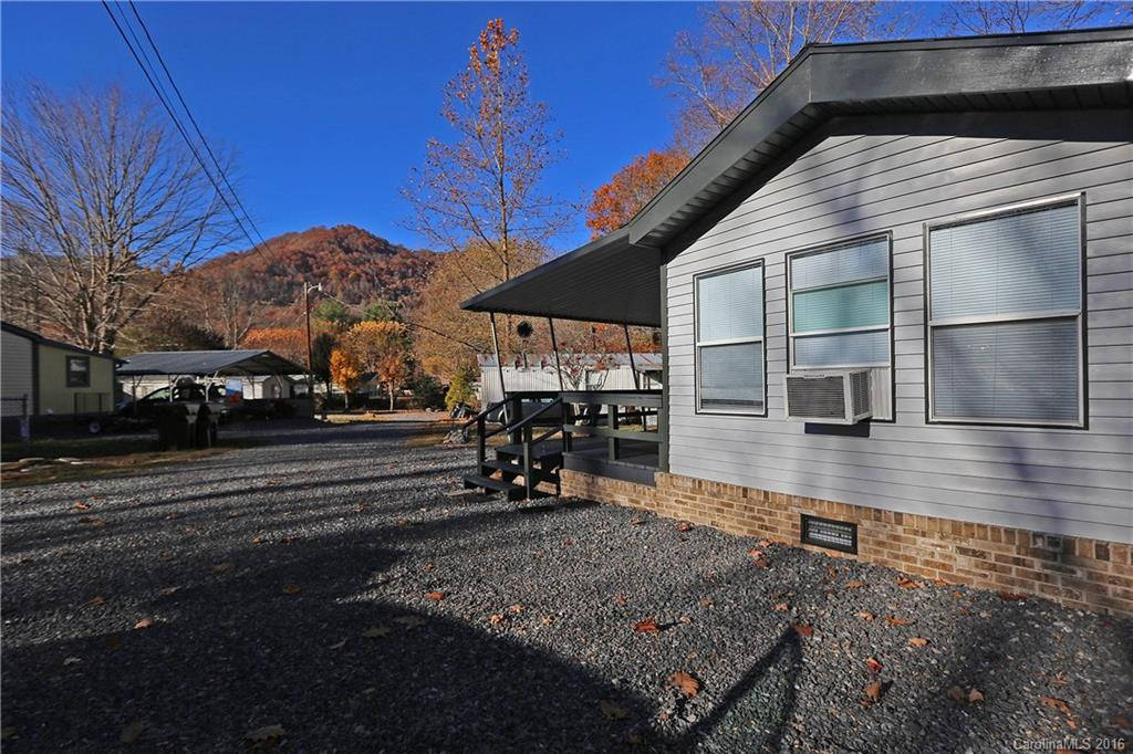 85 Park Place - Photo 2