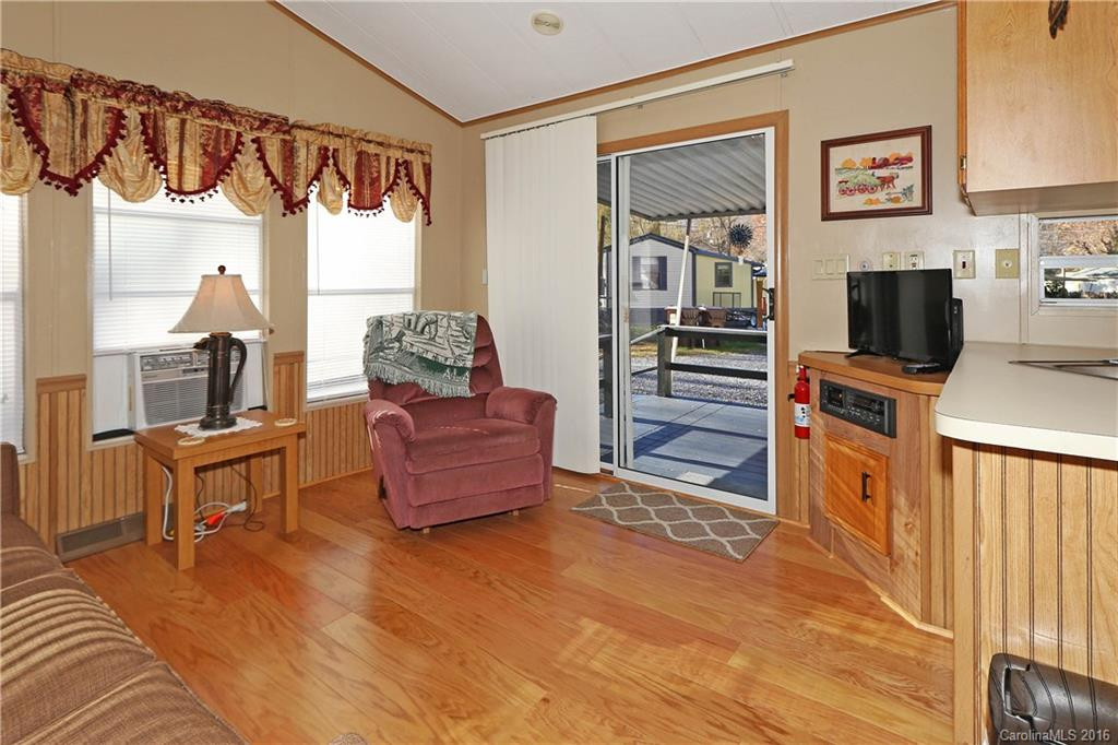 85 Park Place - Photo 4