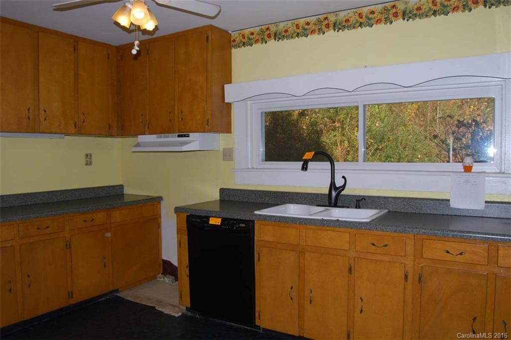 23 Rhododendron Drive - Photo 5