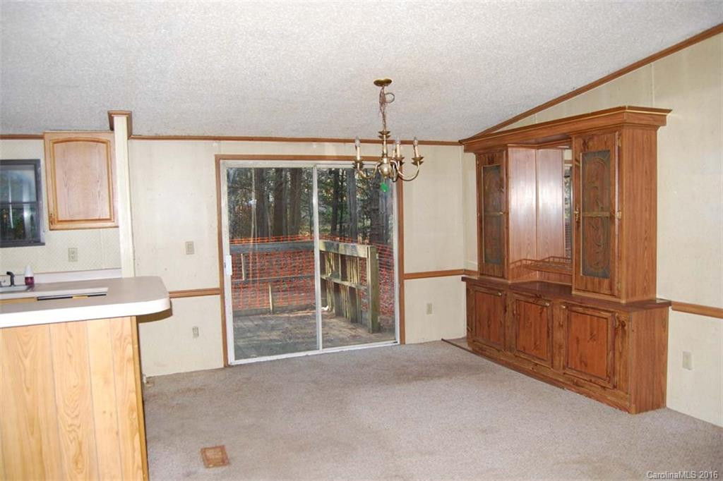 73 Old Spring Place - Photo 6