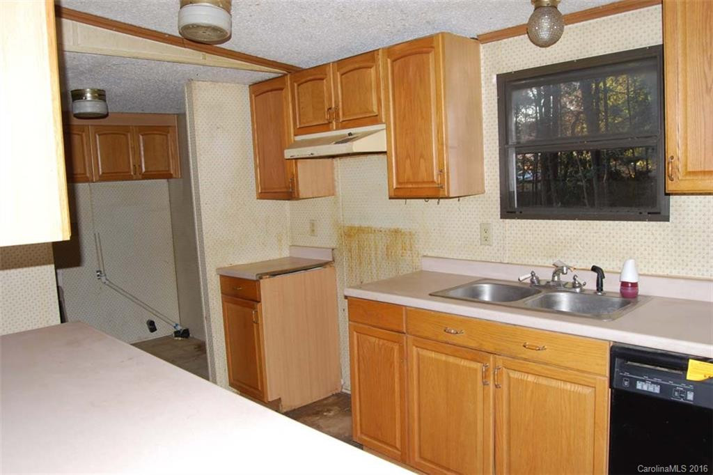 73 Old Spring Place - Photo 7