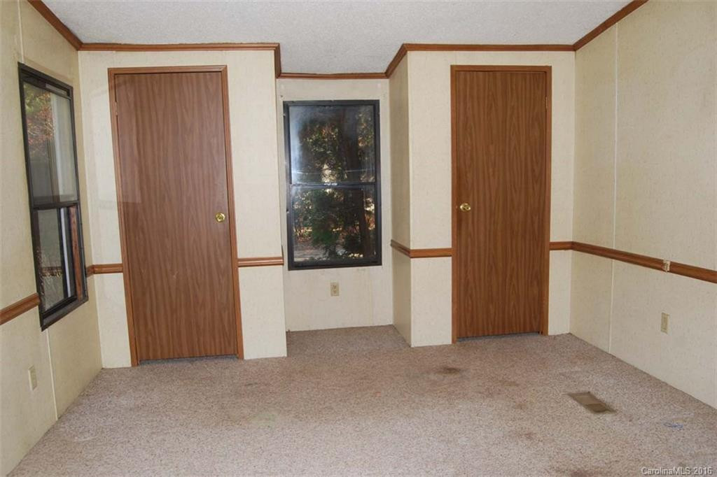 73 Old Spring Place - Photo 8