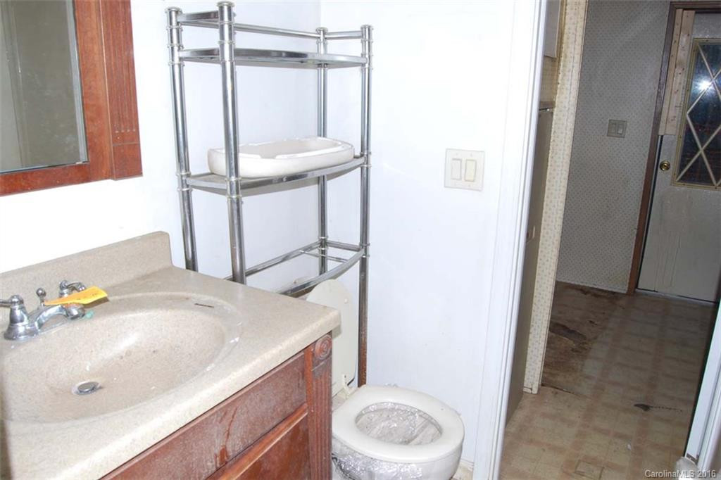 73 Old Spring Place - Photo 10