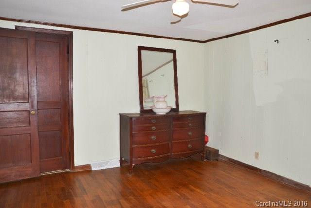 1832 Airport Road - Photo 15