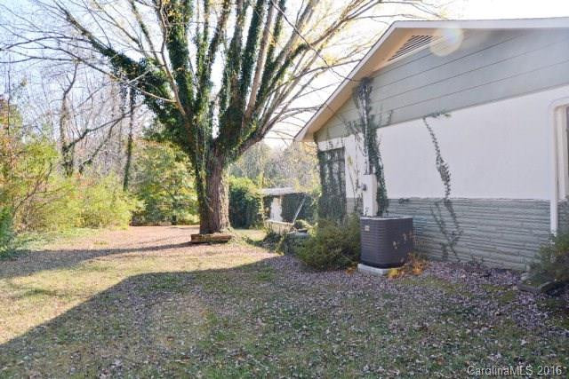 1832 Airport Road - Photo 22