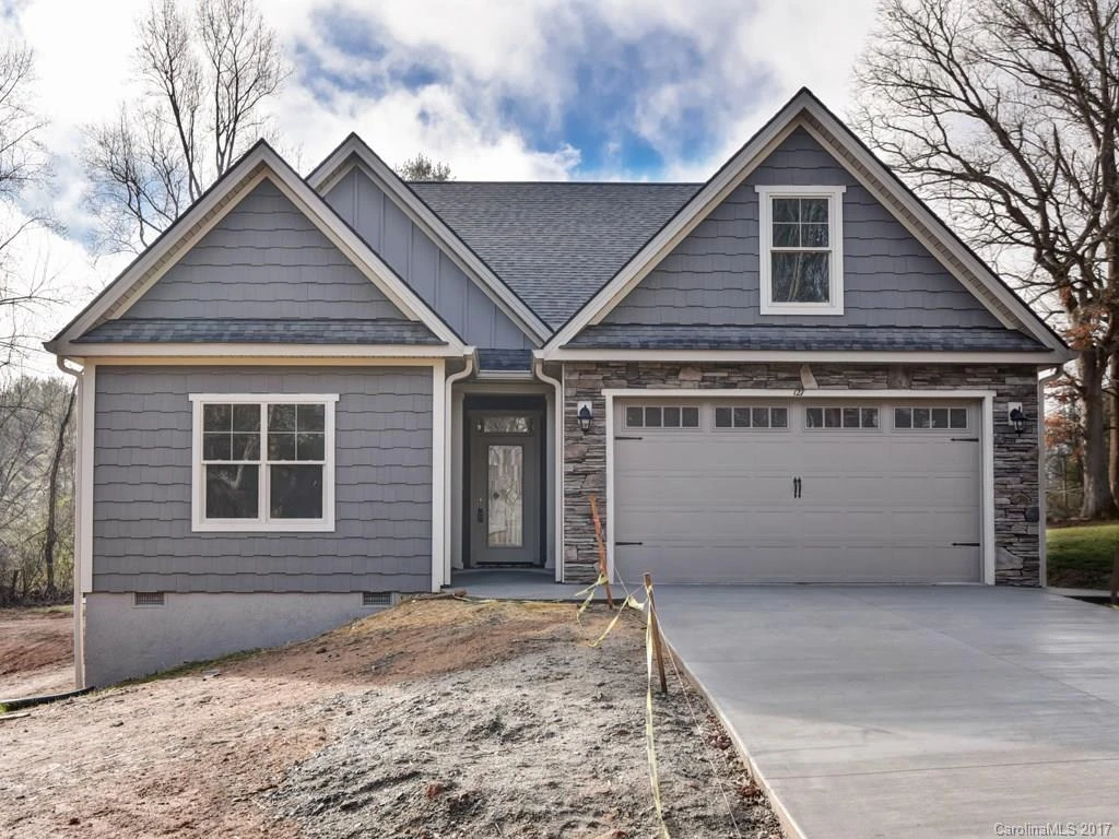 127 White Oak Road