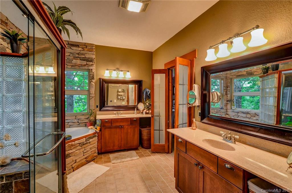 1026 High Vista Drive - Photo 11