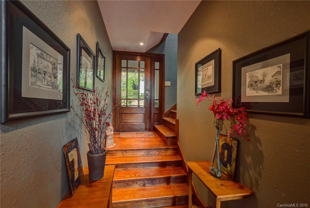 1026 High Vista Drive - Photo 3
