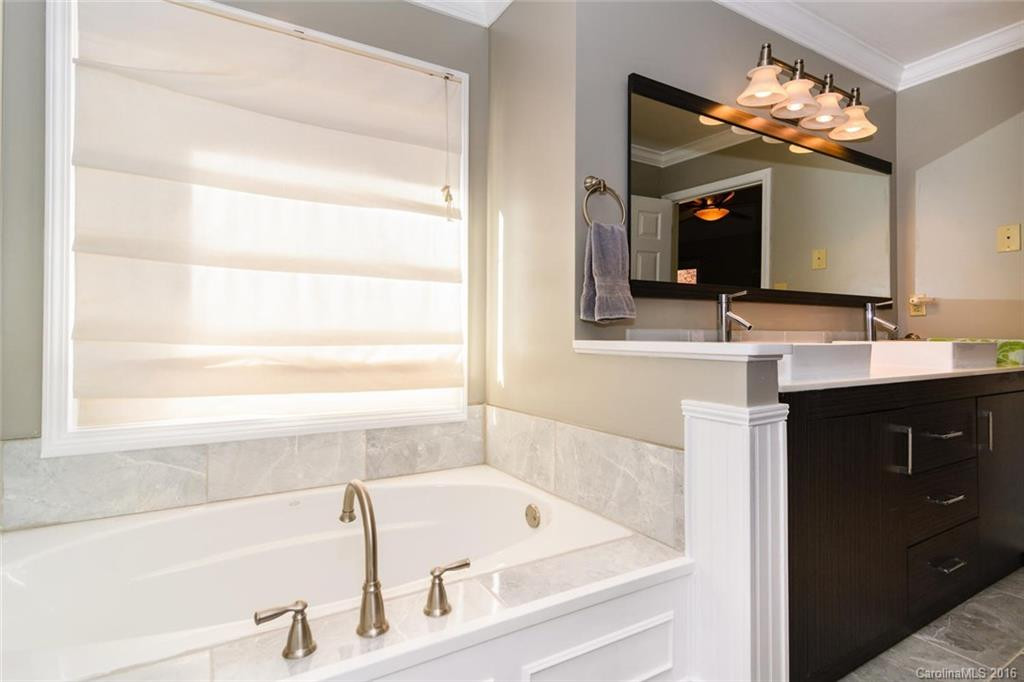 9 Weston Heights Drive #5 - Photo 14