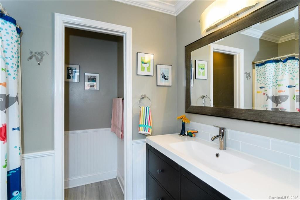 9 Weston Heights Drive #5 - Photo 18