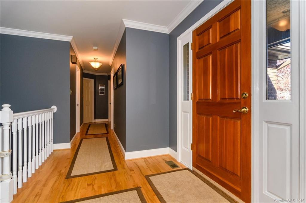 9 Weston Heights Drive #5 - Photo 3